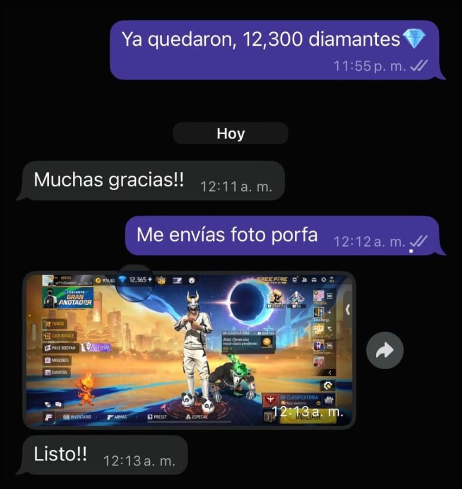 Recarga de 12.300 diamantes: conversación de WhatsApp y captura de Free Fire